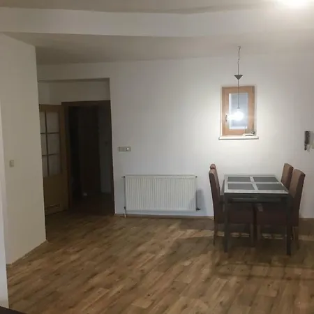Tarani דירה Kroměříž